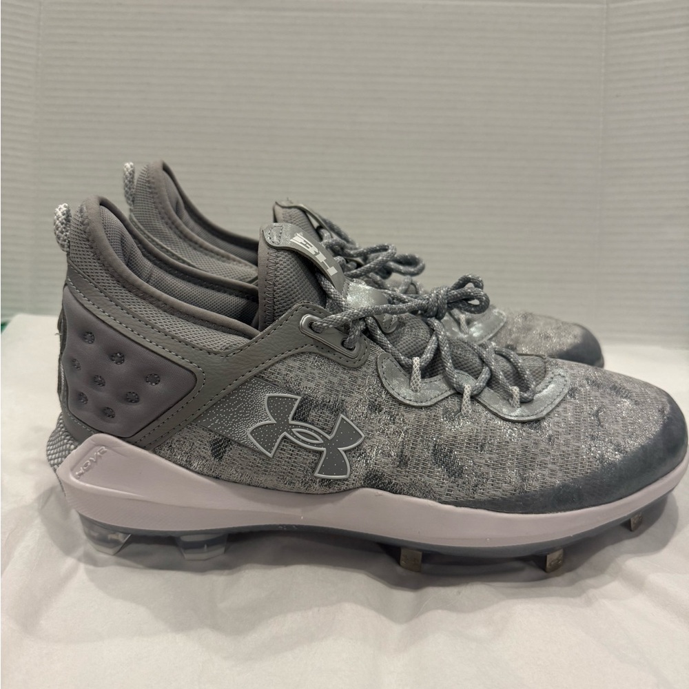 Under Armour Bryce Harper 8 Baseball Hybrid Cleats Brand New MSRP $150
